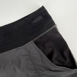 The North Face FlashDry Womens Gray Black Athletic Hiking Skort Size S Small